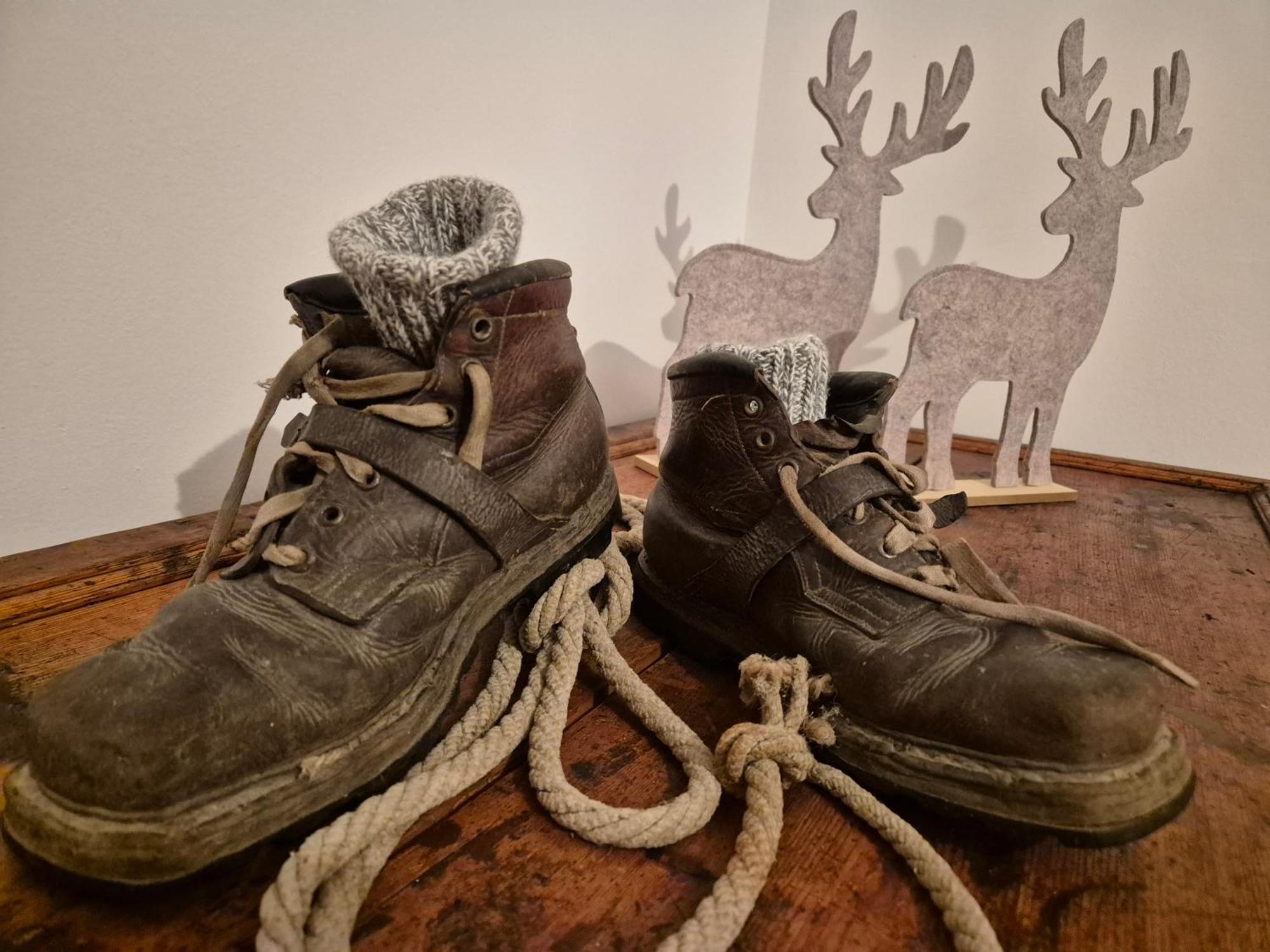 Rief Daheim Beim Wanderprofi Adults Only *